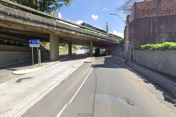 Acesso ao subsolo da Lapa