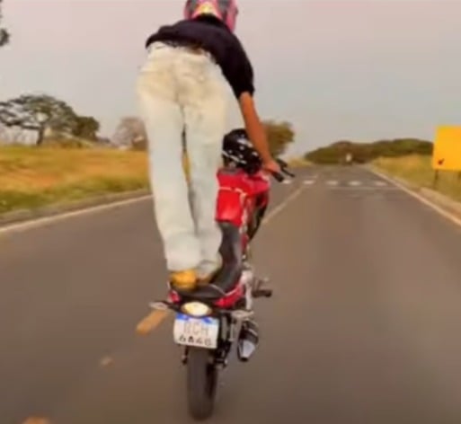 Grau de moto por Reprodução/Marciel do Grau