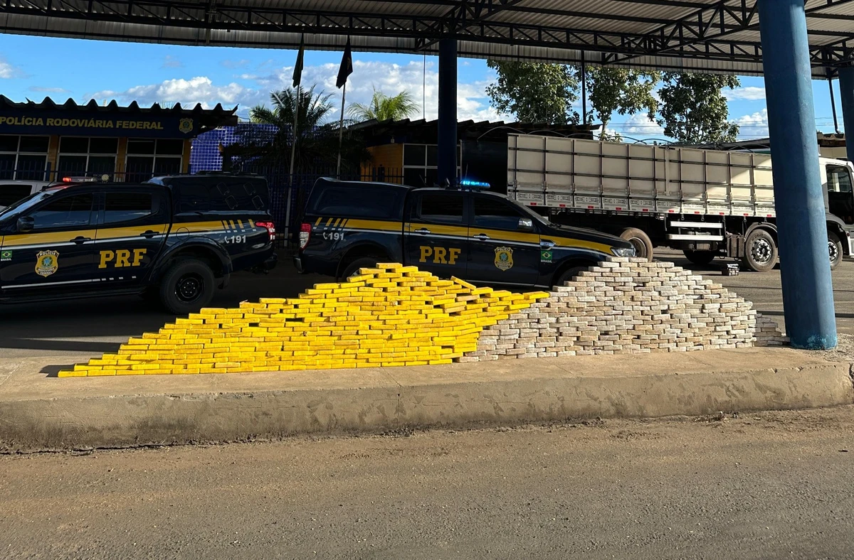 Intervenção da PRF em maio deste ano resultou na apreensão de cerca de 477kg de cocaína
