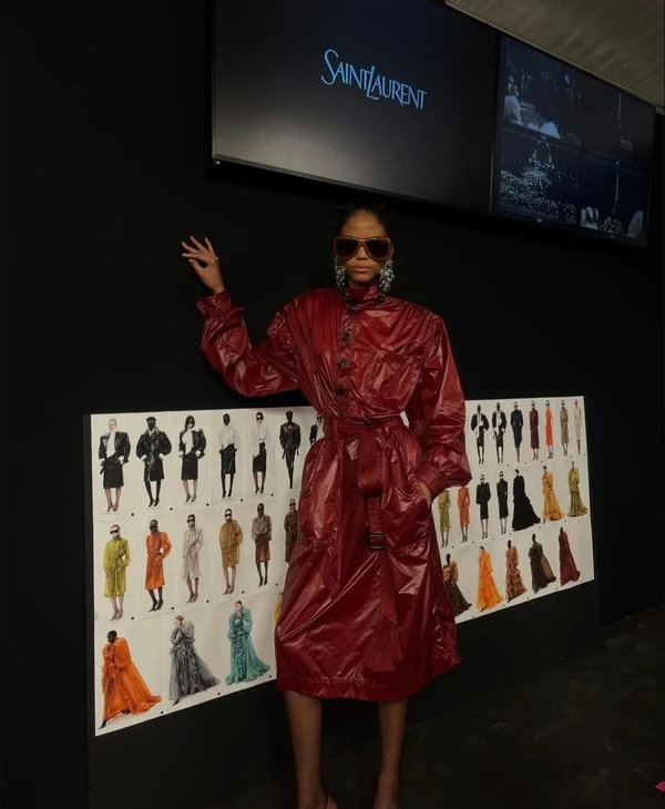 Josefa Santos para a Saint Laurent | por Divulgação