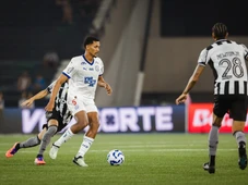 Imagem - Bahia perde dois por lesão, tem expulsão e sofre derrota em confronto direto contra o Botafogo