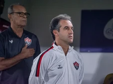 Imagem - Ex-Vitória nega acerto com time da Série B e segue livre no mercado