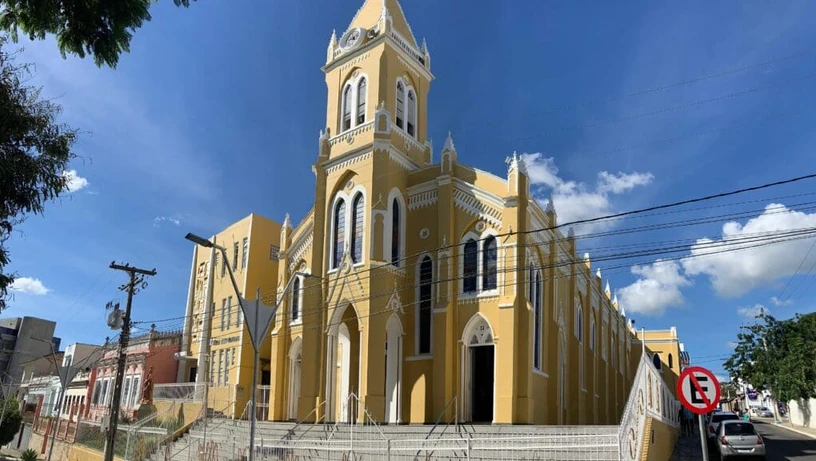 Imagem - Igreja se diz dona de metade de cidade na Bahia e quer cobrar taxa que afetará 150 mil pessoas
