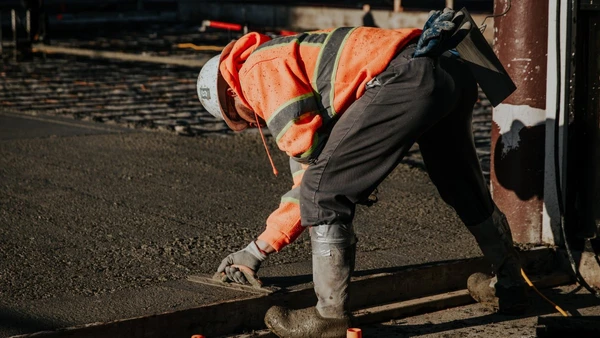 Massa pronta pode cortar até 30% do custo da obra e acelerar prazos