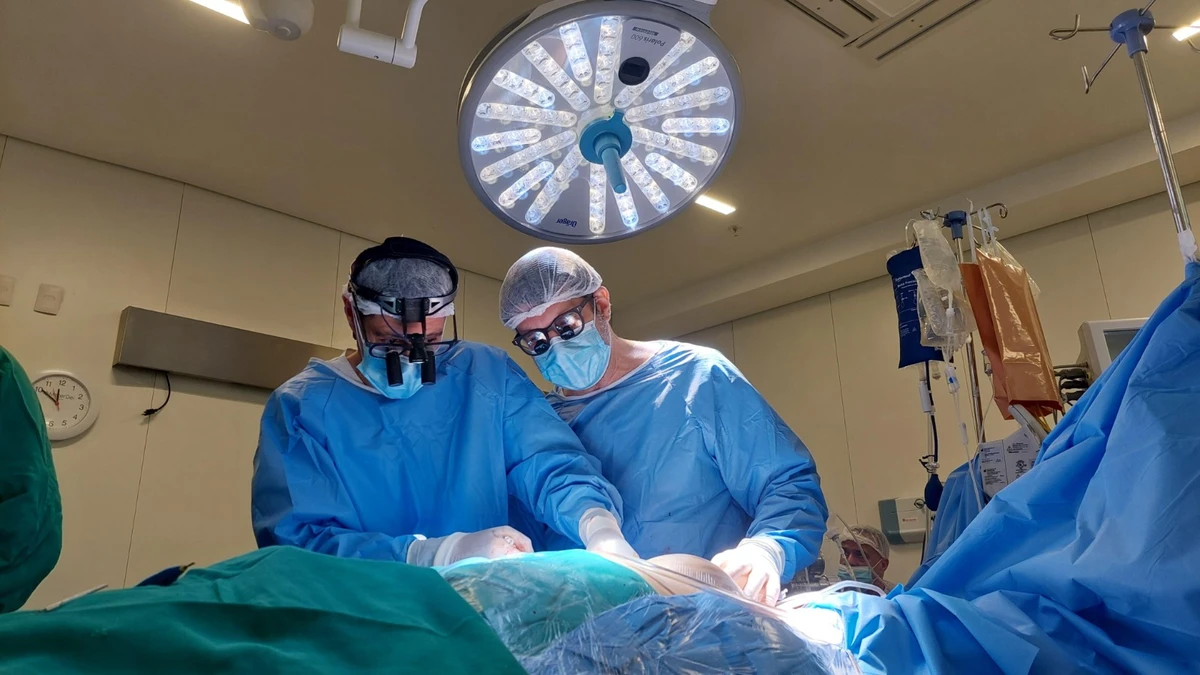 Procedimento foi realizado no Hospital Mater Dei