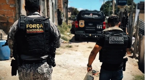 Seis traficantes foram presos em laboratório de drogas por Polícia Civil