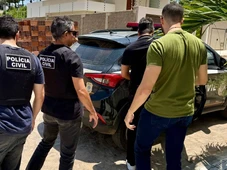 Imagem - Professor é preso suspeito de assediar alunas em troca de notas