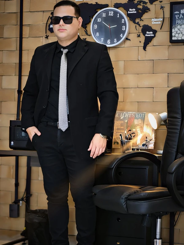 Fotos de Chrystophe Divino por Reprodução/ Redes sociais