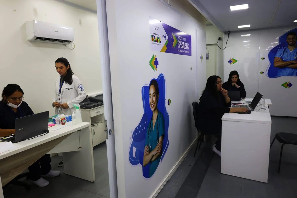 Projeto Praça de Justiça e Cidadania por Divulgação
