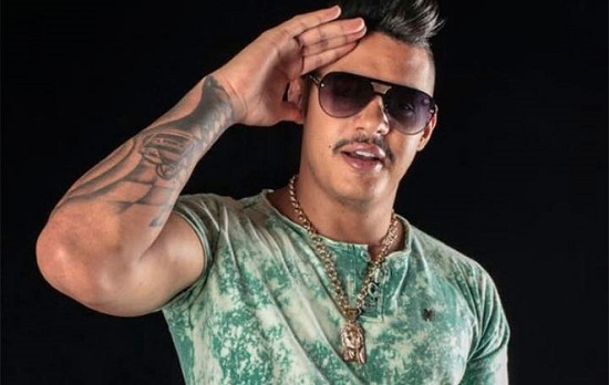 Rapper Hungria por Reprodução