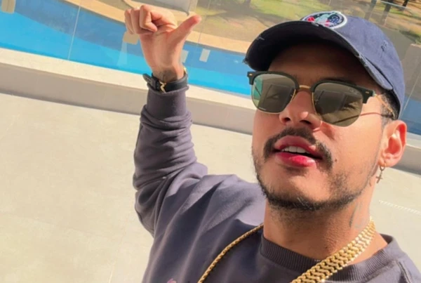 Rapper Hungria por Reprodução