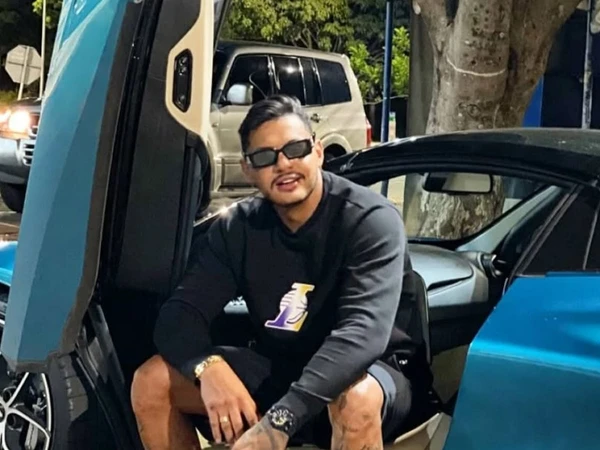 Rapper Hungria por Reprodução