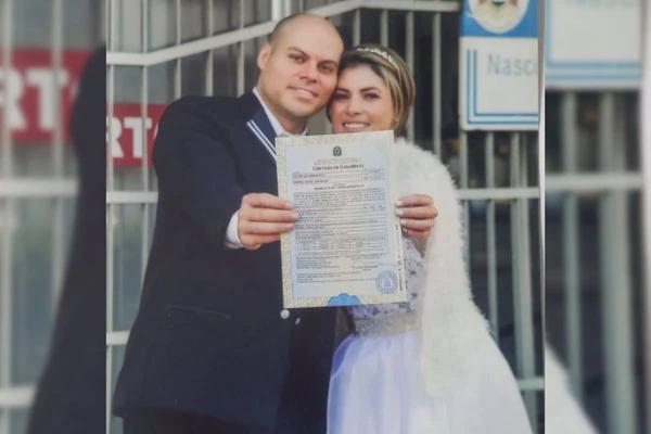 Valter de Vargas Aita e Andrea Carvalho Aita por Reprodução