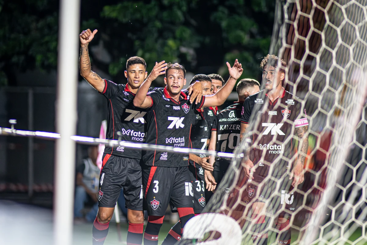 Vitória enfrentou o Ceará no Barradão, pela 26ª rodada da Série A