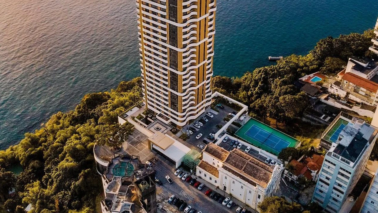 Imagem - Prédios com teleférico, píer e nomes de empresários: os 10 edifícios mais luxuosos de Salvador, onde morar custa R$ 10 mi