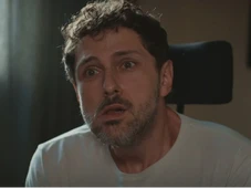 Imagem - Leonardo vira alvo de críticas após flashback em 'Vale Tudo': ‘Odete nunca errou’