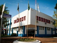 Imagem - Prefeitura abre concurso com 73 vagas e salários de até R$ 18,8 mil