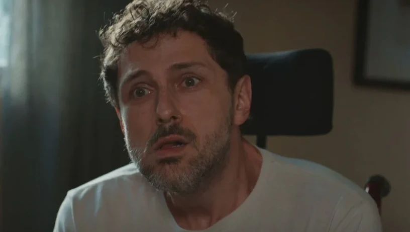 Imagem - Leonardo vira alvo de críticas após flashback em 'Vale Tudo': ‘Odete nunca errou’