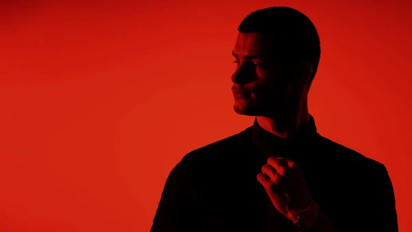 Esse transtorno pode parecer um problema distante, mas conviver com uma pessoa psicopata não é tão impossível quanto parece