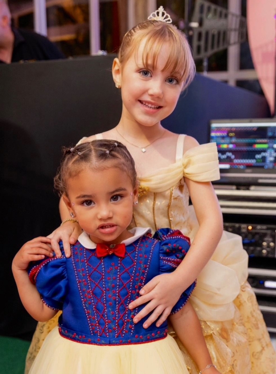 Festa de Mavie, filha de Neymar e Bruna Biancardi por Reprodução | Redes Sociais