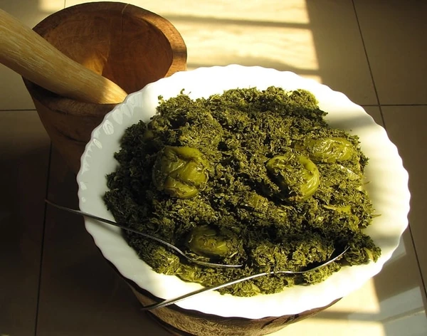 Saka-saka, prato típico do Gabão