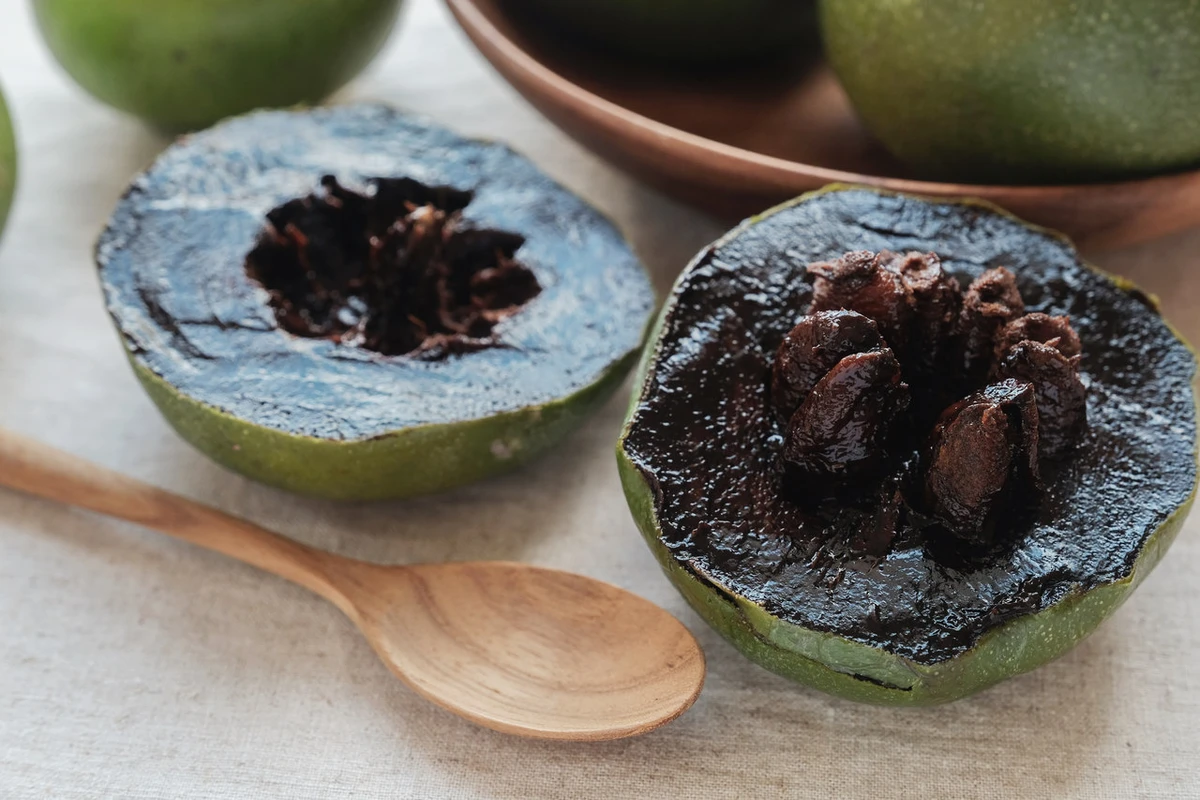Sapote preto ou sapota preta: a fruta pudim de chocolate por Reprodução
