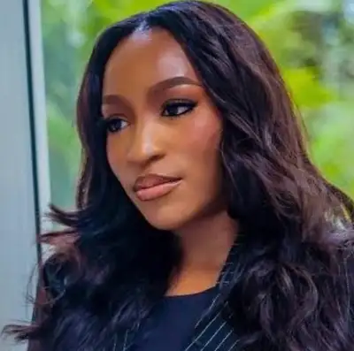 Somtochukwu Christelle Maduagwu por Reprodução