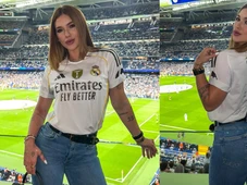 Imagem - Virginia Fonseca acompanha jogo do Real Madrid com camisa assinada por Vini Jr.