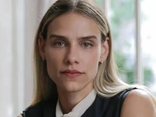 Imagem - Ex-atriz da Globo diz estar em negação com morte de marido após acidente doméstico: 'Não estou pronta'