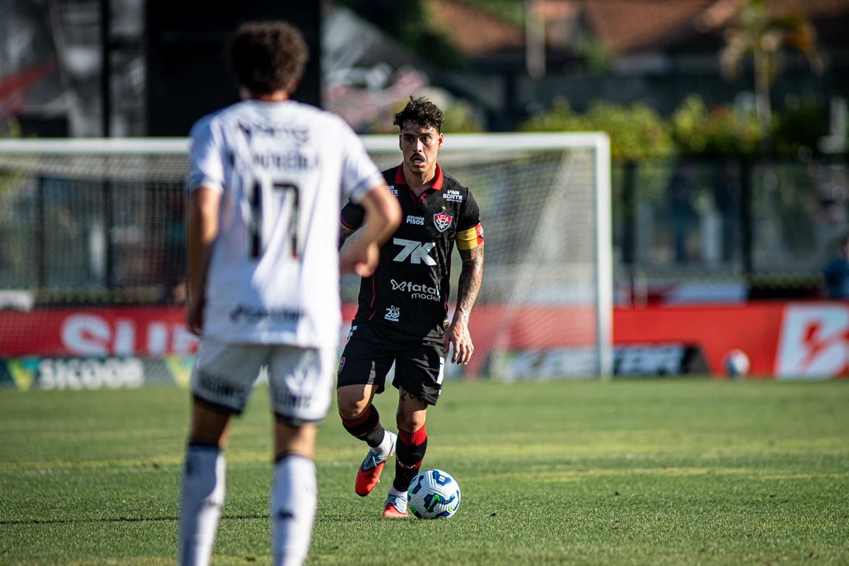 Vitória enfrentou o Vasco pela 27ª rodada da Série A