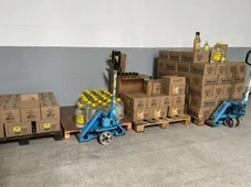 Imagem - Metanol: primeiras amostras são recolhidas para análise em operação contra bebidas adulteradas