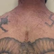 Imagem - Homem com tatuagens de suástica nazista é preso em Feira de Santana