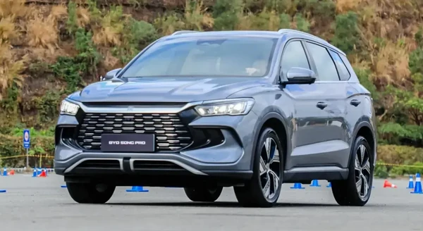 BYD Song Pro GL  por Divulgação