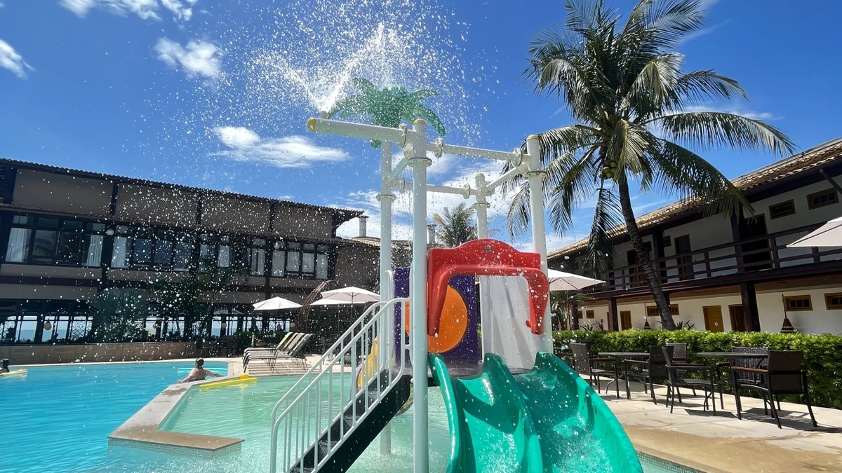 Hotel Vilarejo Praia (Rio das Ostras, RJ) por Reprodução