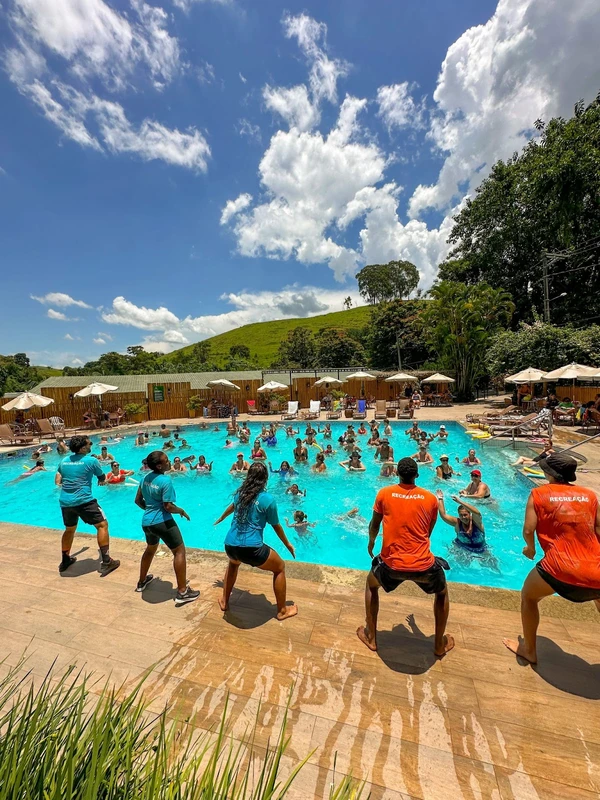 Hotel Vilarejo Praia (Rio das Ostras, RJ) por Reprodução