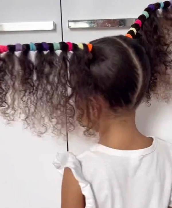 Ideias de cabelo maluco para meninas por Reprodução