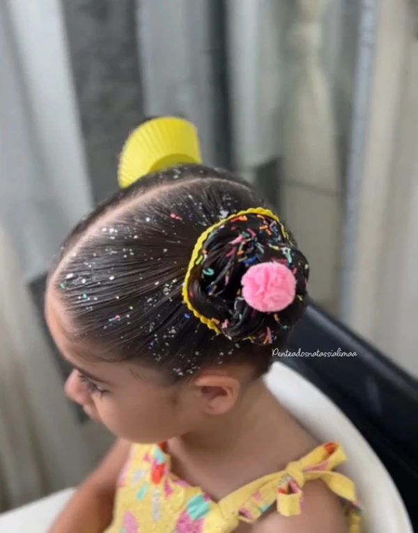 Ideias de cabelo maluco para meninas por Reprodução