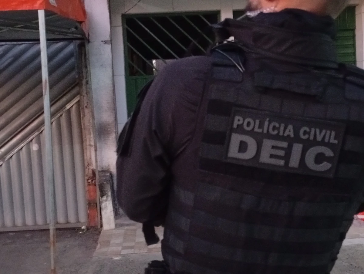 Idoso foi preso em operação por Reprodução