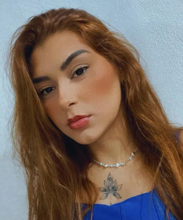 Letícia Moreira Barbosa por Reprodução