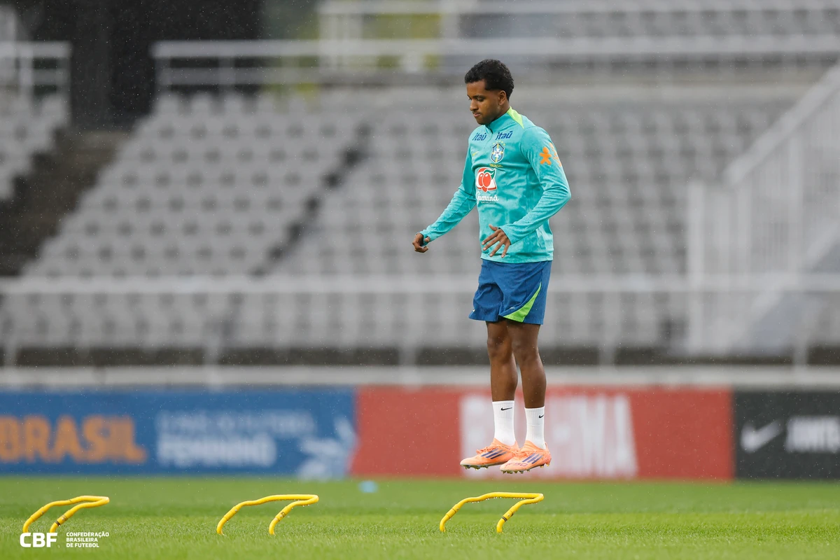 Primeiro treino da Seleção para os amistosos contra Coreia do Sul e Japão por Rafael Ribeiro/CBF