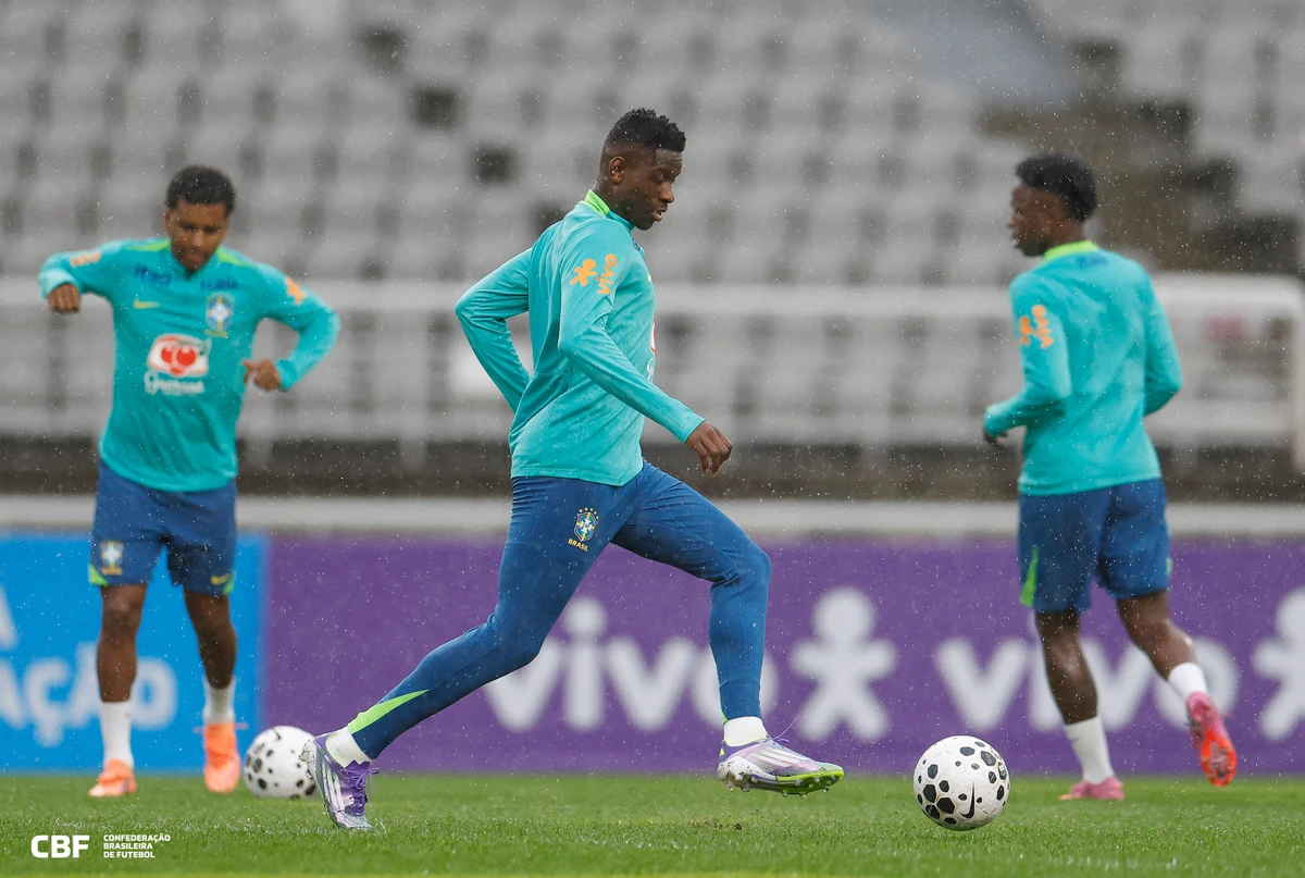 Primeiro treino da Seleção para os amistosos contra Coreia do Sul e Japão por Rafael Ribeiro/CBF