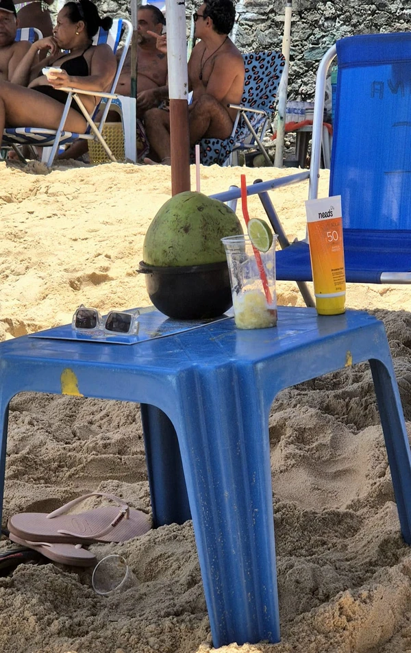 Venda de caipirinha é afetada com o caso do metanol por Moysés Suzart