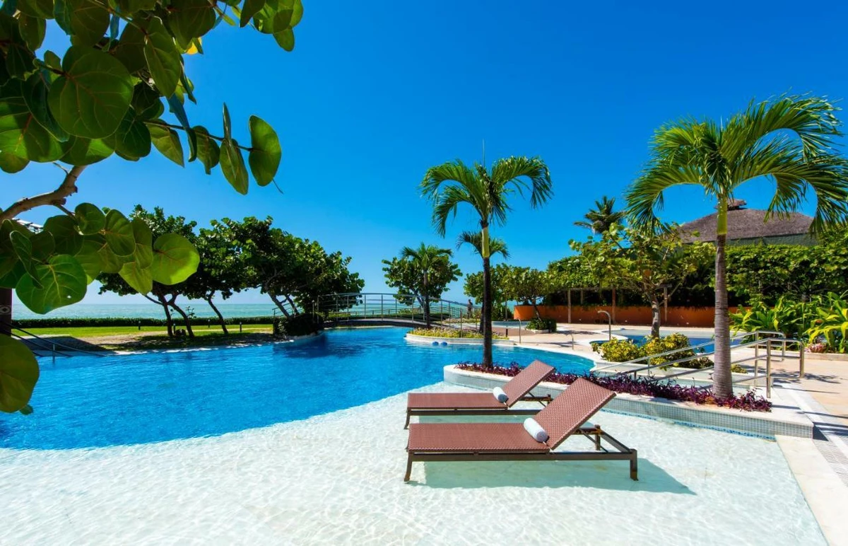 Vogal Luxury Beach Hotel & Spa (Natal, RN) por Reprodução
