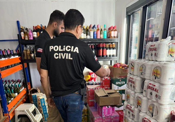 Bebidas apreendidas por Divulgação
