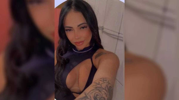 Bruna Araújo de Souza por Reprodução