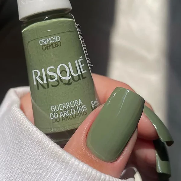 Esmalte Cremoso Guerreira do Arco-Íris - Risqué por Reprodução
