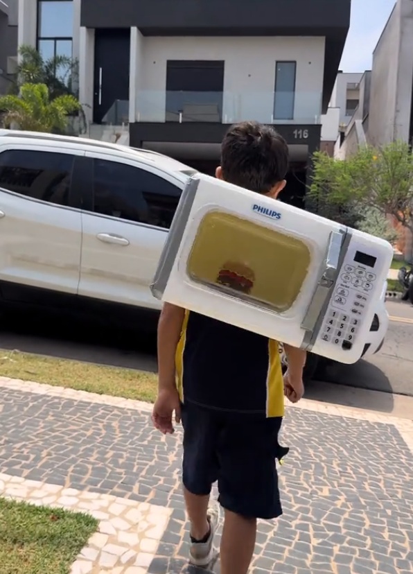 Ideias de mochila maluca por Reprodução/TikTok
