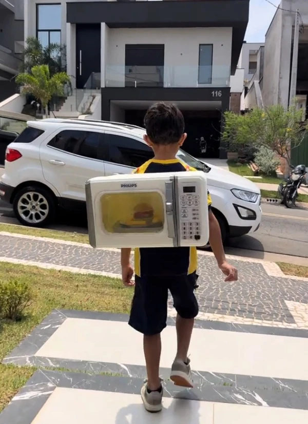 Ideias de mochila maluca por Reprodução/TikTok