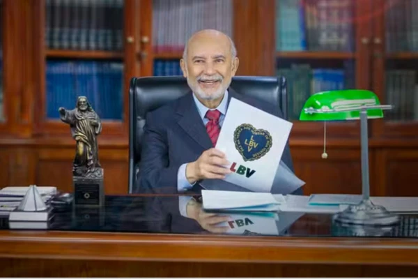José de Paiva Netto por Reprodução
