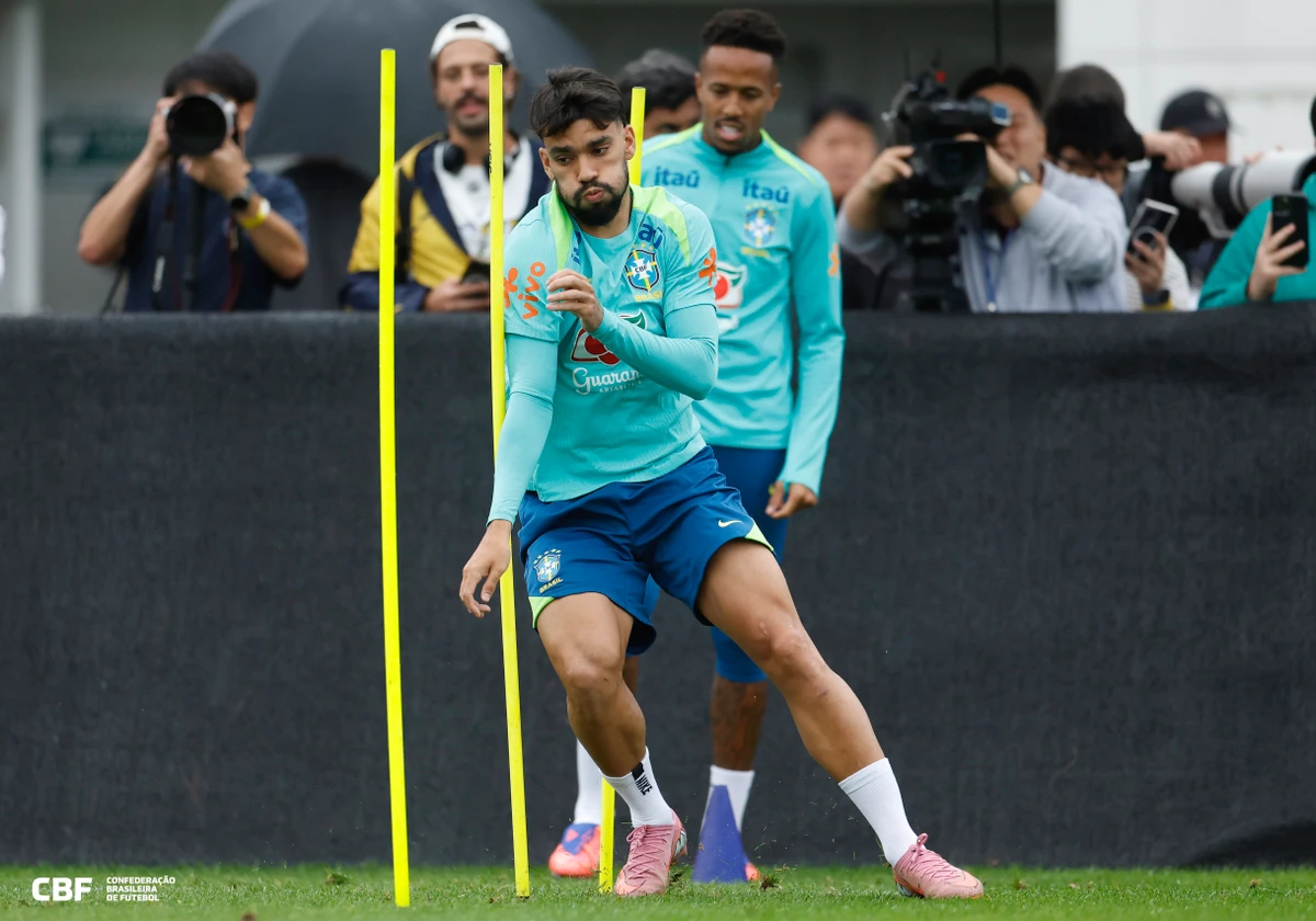 Seleção treinando em preparação para encarar a Coreia do Sul  por Rafael Ribeiro/CBF